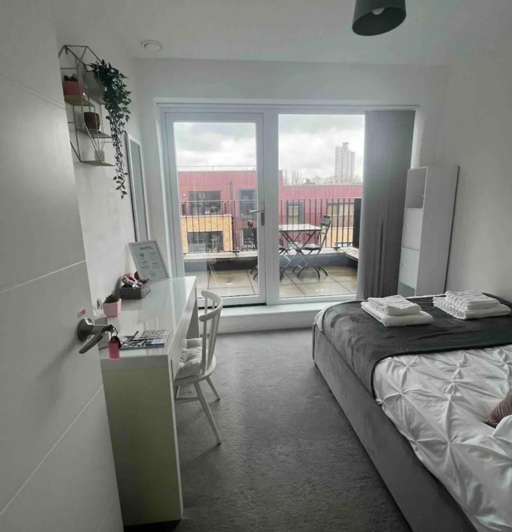 Homestay Private Room In London With Balcony United Kingdom